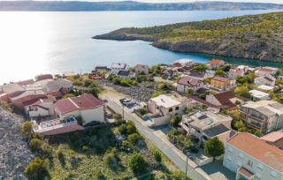 Stunning Apartment In Nova Cesarica - Cesarica - 3