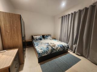 Stunning 2 Bedroom App at Relax Complex - Bijilo - 1