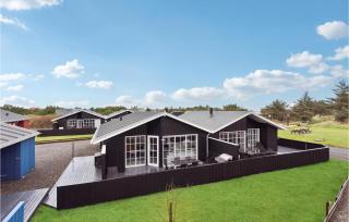Beautiful Home In Hvide Sande With Wifi - 0