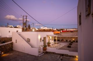 Sing and Blossom Accommodation - Mikonos - 7
