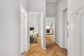 Comfy 2 Bedroom Apartment Charlottenburg - 6