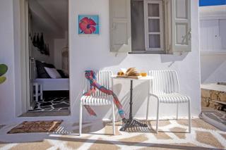 Sing and Blossom Accommodation - Mikonos - 5