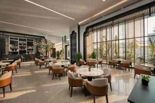 DeLaSea Ha Long Hotel - Modern Bayview Escape - 1