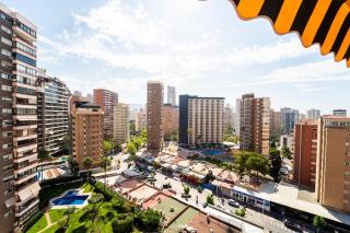 Stylish Seaview Apartment with Pool Access - Benidorm - 4