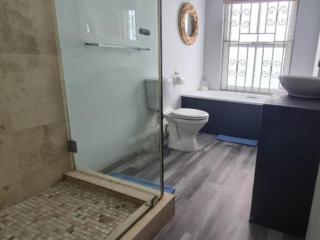 Beach House on 5th Hermanus - Hermanus - 1
