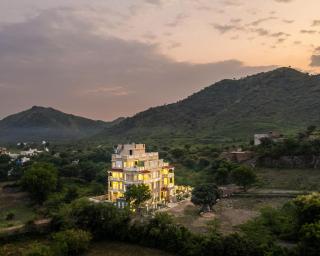 The Hills collective with private plunge pool My Downtown Hotel - Udaipur - 6