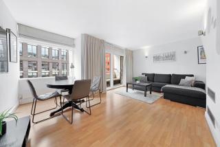 2 Bed Apartment- Central London- Lift & Balcony - London - 0
