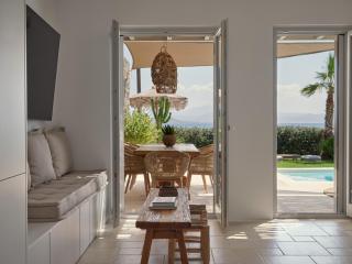 Mando Seaside Villa - Naousa - 6