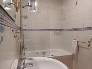 Apartamento Puerta Real - Sevilla - 2