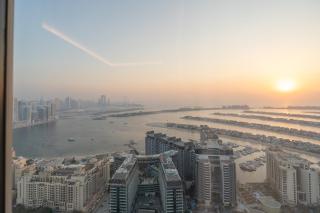 Escape24 Stunning 1BR Panoramic Sea View Palm Tower Palm Jumeirah Dubai - Dubai - 7