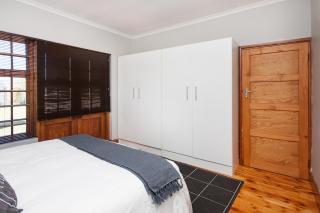 Affinity Cottage 1 - 5