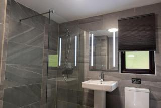 Harvest 1 Lodge - Yellowtop Country Park - Hot Tub - Yorkshire - 4
