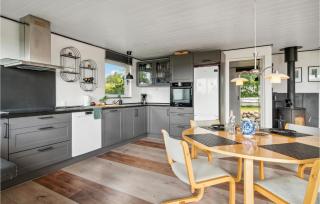 Beautiful Home In Grevinge With Kitchen - 5