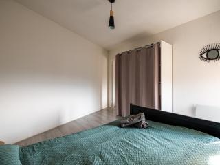 Appartement Chaleureux avec 2 grandes chambres - 2
