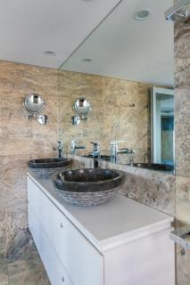 Pacific Beach Resort - Mooloolaba - 9