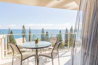 Pacific Beach Resort - Mooloolaba - 8
