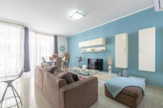 Amazing Apartment with Side Sea View - St Paul's Bay - 1