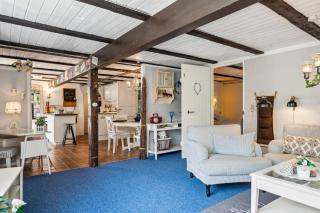 Beautiful Vacation Home In The Town Of Ebeltoft - Ebeltoft - 6