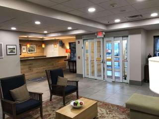 Country Inn & Suites by Radisson, Emporia, VA - 6