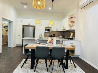 Kookaburra Door - Dubbo - 6