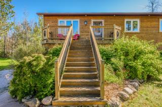 Cozy 4-season Cottage W Hot Tub - Miller Lake - 7