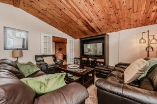 Blue Horizon Sauna Retreat - Lion's Head - 5