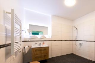 Atempause - Stilvolles Apartment mit Terrasse & Wellness am Krakower See - Krakow am See - 6