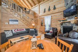Rustic Luxury Saw N' Logzzz Cabin Getaway - Red Bay - 5
