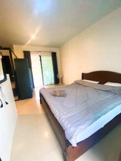 Share pool 1 room 2 bedroom - Ao Nang - 3