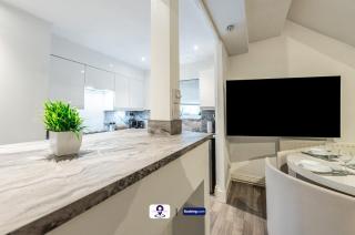 Last-Minute Secure l Exclusive Deals on Unique Home Sleeps 6 By Finesse Stays Short Lets & Serviced Accommodation Leamington Spa With Parking l Portland stay - 1