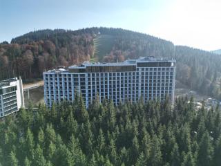 Mountain Residence Wellness & SPA - Bukovel - 0