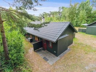 Holiday Home Gail - 200m from the sea by Interhome - Neksø - 2