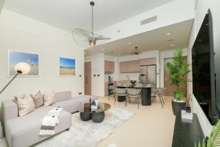Luxurious 2-Bedroom Escape with Burj Khalifa Views at Act One in Downtown Dubai - Dubai - 0