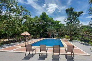 Rung Rueng Resort - Khon Kaen - 8