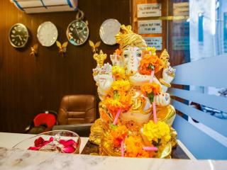 Hotel Holiday First 300 Meter from Golden Temple - Amritsar - 3