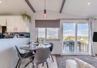 Braeburn Lodge - Llangain - 7