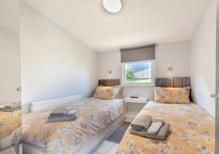 Braeburn Lodge - Llangain - 1