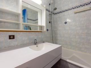 Appartement cosy avec balcon, WIFI, non-fumeur, au pied des pistes - Méribel - FR-1-355-91 - 1