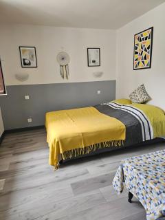 Studio Corail - Genouillé - 4