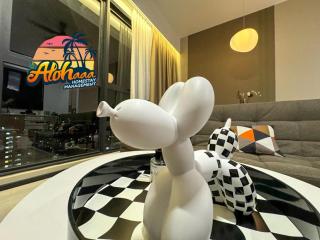 Urban Suites Stylish 3BR in Georgetown with Stunning Seaview - 2