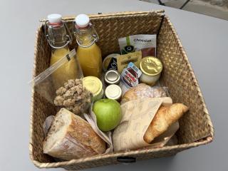 Séjour détente - Appart'hôtel n 1 avec jaccuzi, piscine et petit-déjeuner - Chouzelot - 8