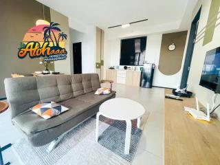 Urban Suites Stylish 3BR in Georgetown with Stunning Seaview - Jelutong - 0