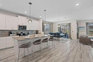 4718 Sleepy Hollow Drive - 2