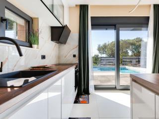 Holiday Home Golem by Interhome - Vrana - 3