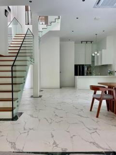 Luxury Menara - Ban Phak Chit - 3
