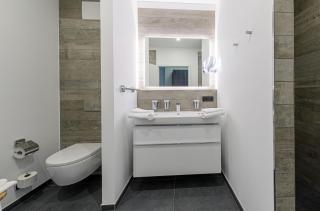 Seeräuber - Stilvolle 4-Zimmer-Wohnung mit Ostbalkon & Platz für 8 Gäste - Wustrow - 5