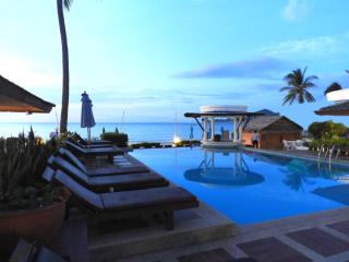 The Beachfront Hostel - Amphoe Koksamui - 8