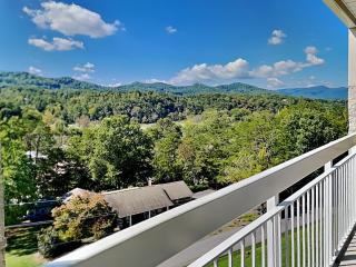 Beyond Blessed Whispering Pines 551 - Pigeon Forge - 8
