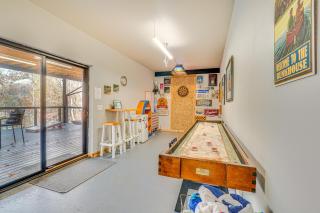 Private Shore Access and Games Lakefront Getaway! - 6