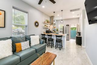 Small-Town Charm and Patio Dining Home in Madera! - Madera - 6